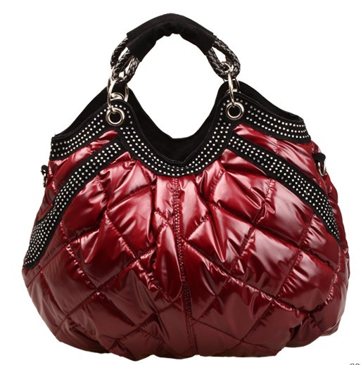 hot handbag brands